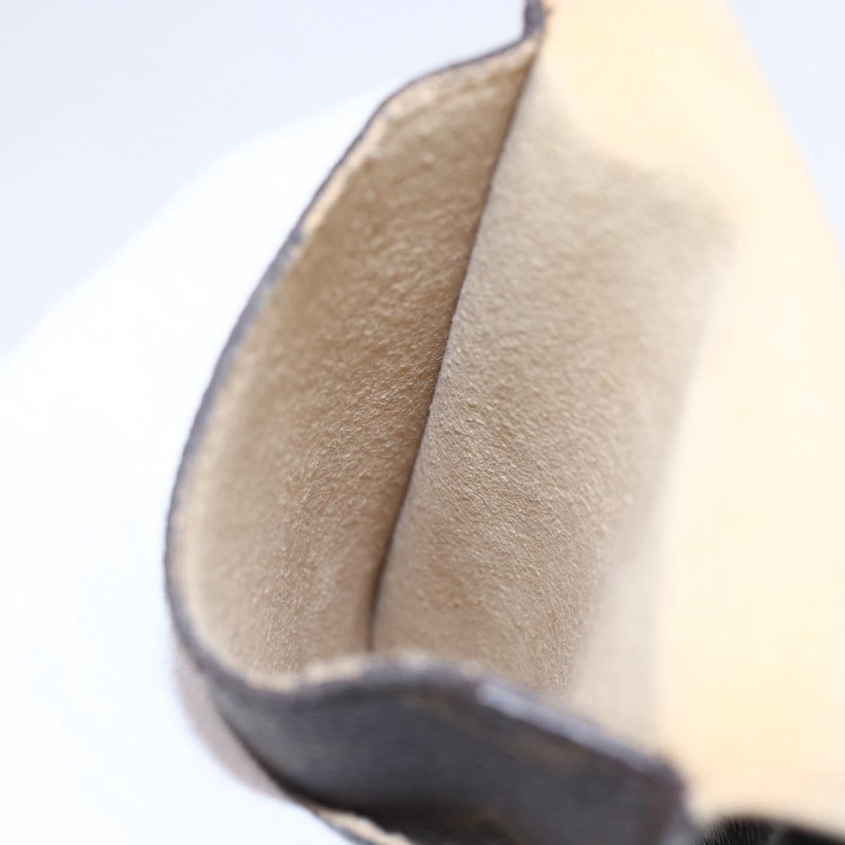 Louis Vuitton Etui à lunette Canvas, BROWN, CANVAS, Toiletry Case