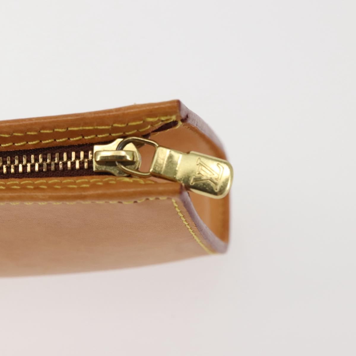 Louis Vuitton Bucket Pouch Leather, BEIGE, LEATHER, Clutche & pouche