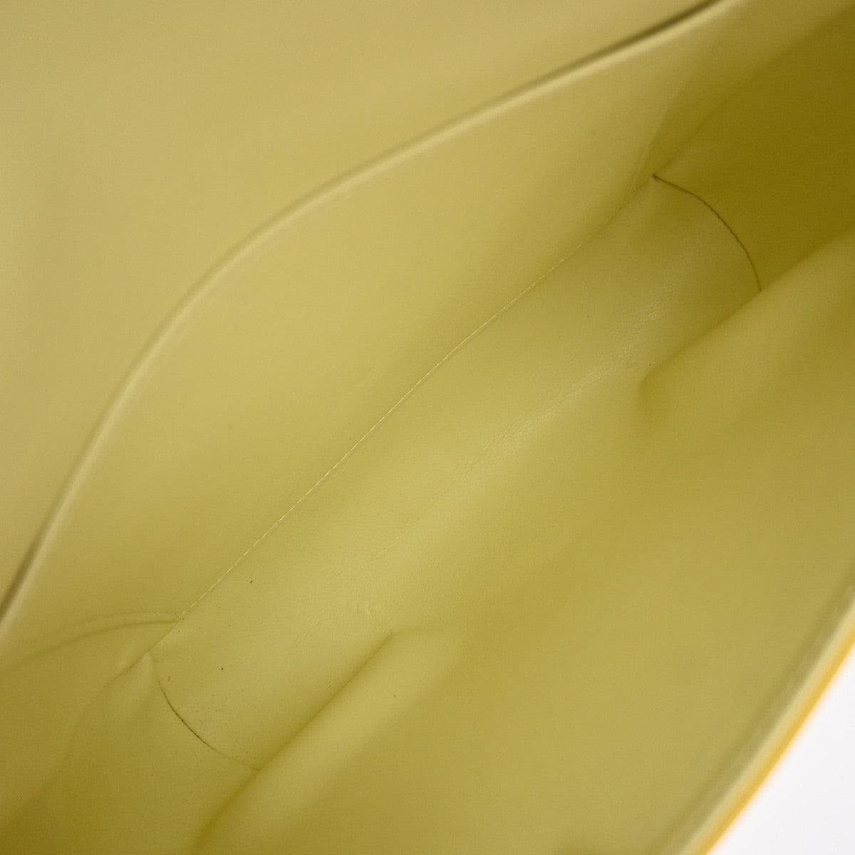 Louis Vuitton Thompson Street Handbag Monogram Vernis, Yellow, Patent Leather, Shoulder Bag