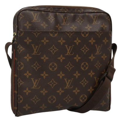 Louis Vuitton Trotteur Beaubourg Handbag Monogram Canvas, BROWN, CANVAS, Handbag