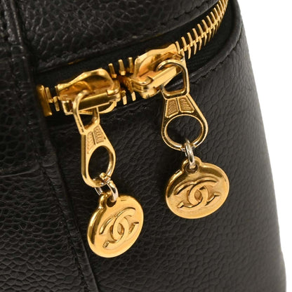 Chanel Vintage Timeless Cosmetic Case with Mirror Caviar, BLACK, LEATHER, Clutche & pouche