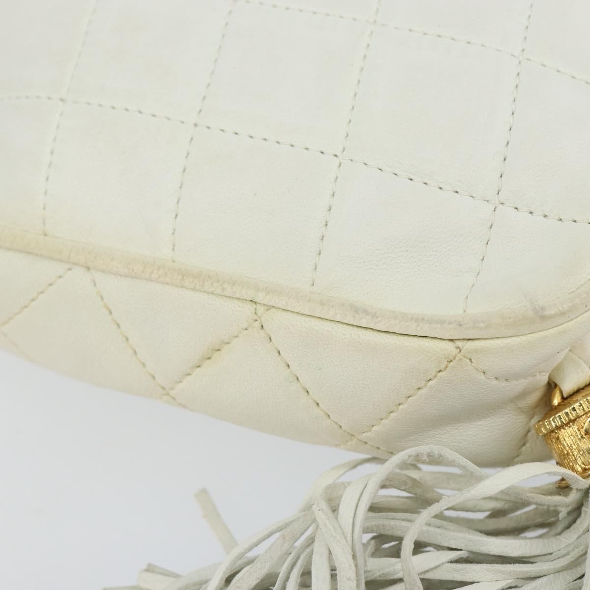 Chanel Vintage Diamond Tassel Crossbody Quilted Lambskin, WHITE, LEATHER, Clutche & pouche