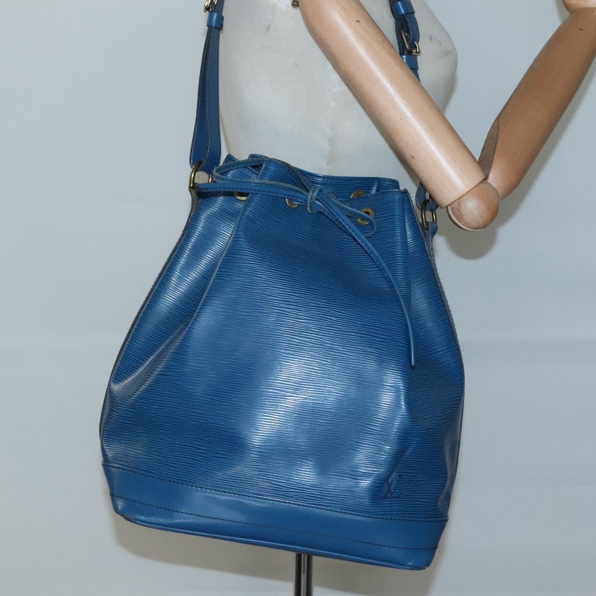 Louis Vuitton Noe Handbag Epi leather, BLUE, LEATHER, Handbag