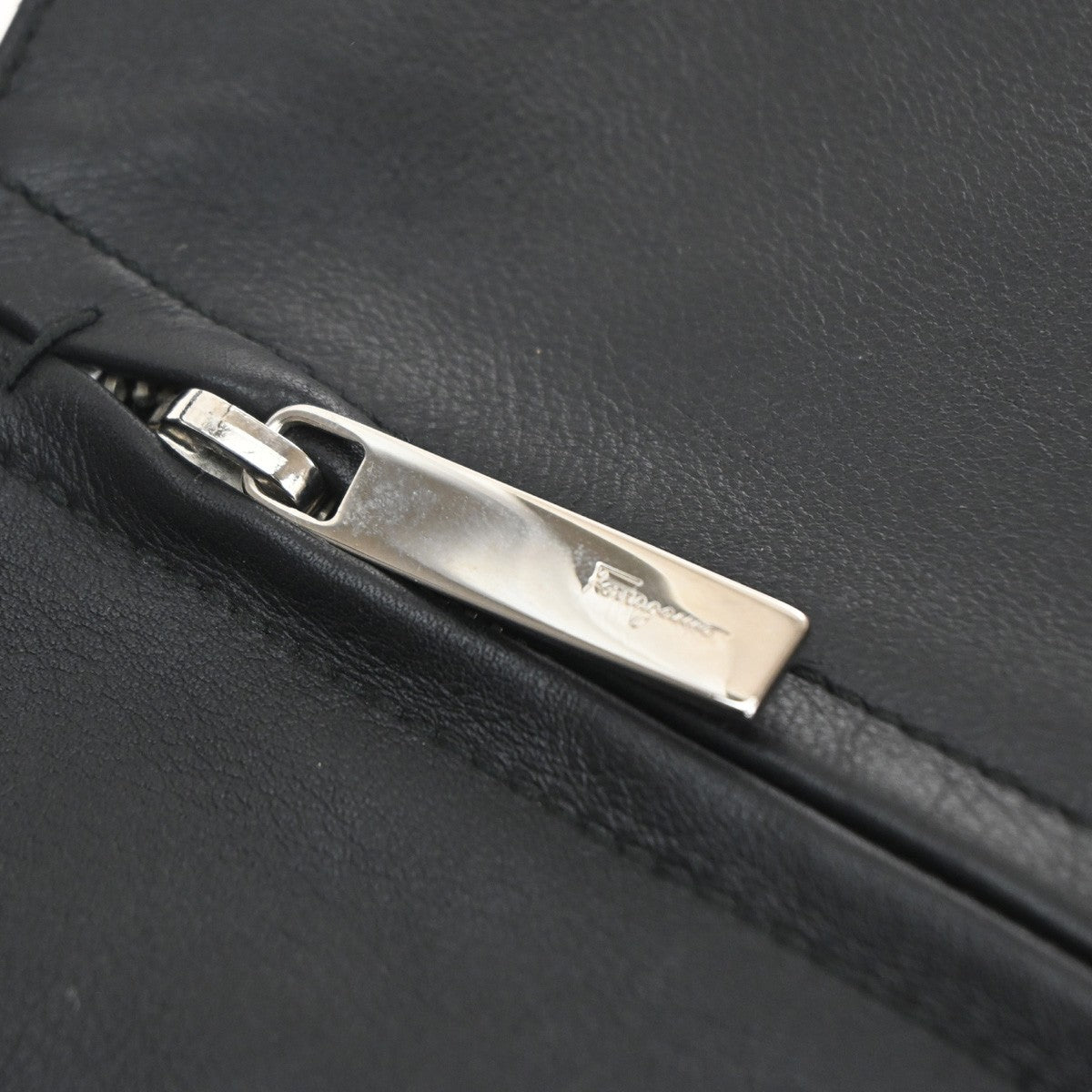 Salvatore Ferragamo Vintage Shoulder Bag Leather, Black, Leather, Shoulder Bag