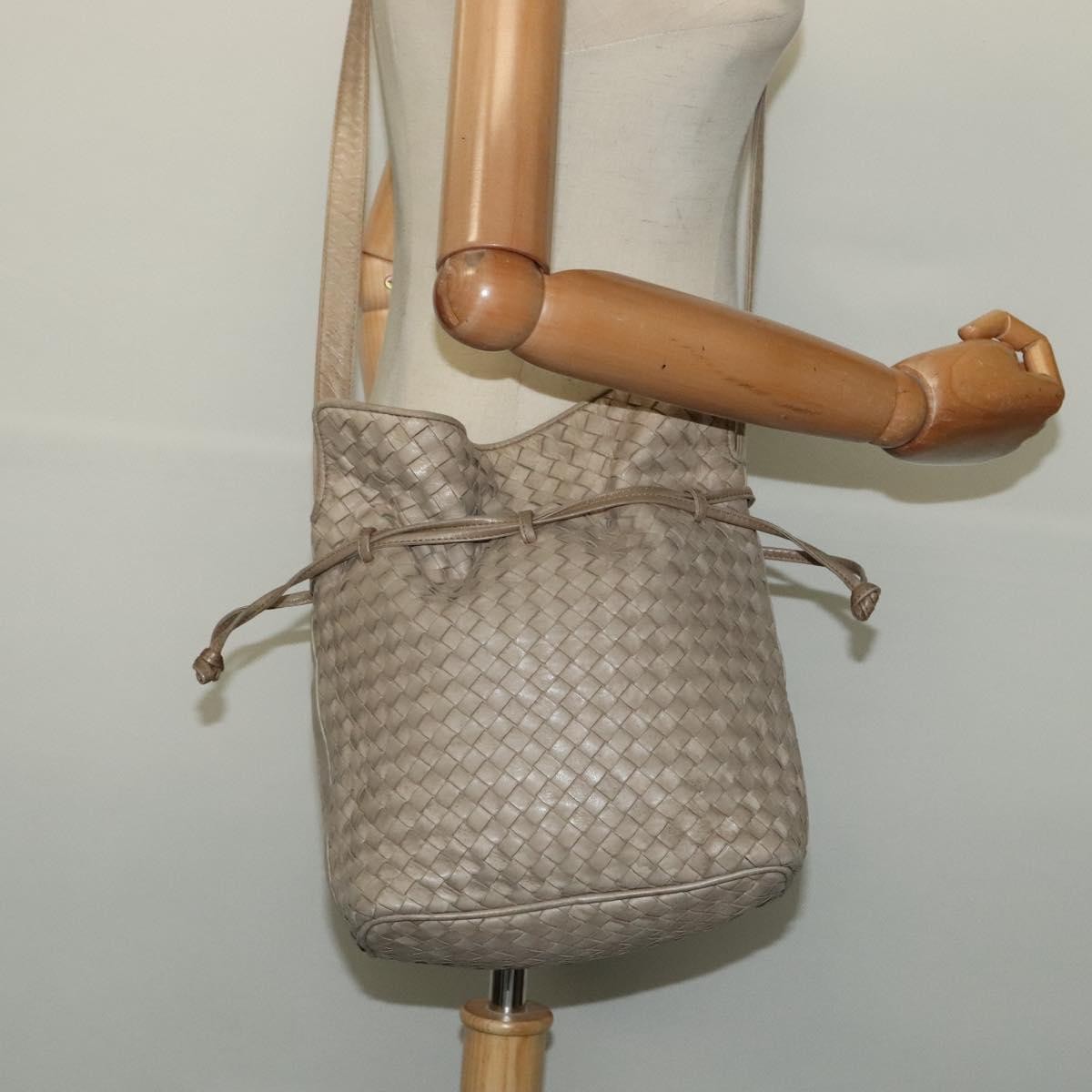 Bottega Veneta Drawstring Shoulder Bag Intrecciato Nappa, BEIGE, LEATHER, Shoulder bag
