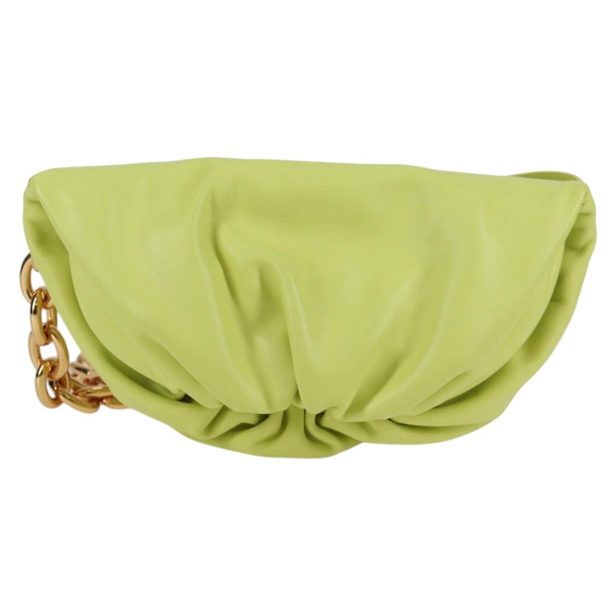 Bottega Veneta The Chain Pouch Leather, GREEN, LEATHER, Clutche & pouche
