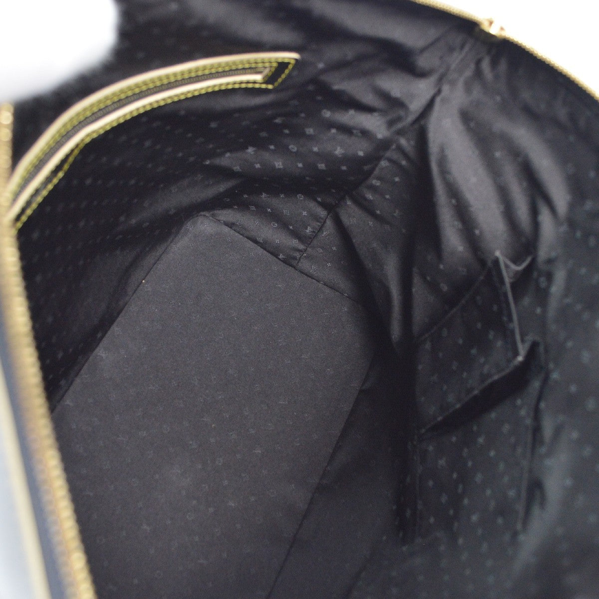 Louis Vuitton Suhali Lockit Handbag Leather, BLACK, LEATHER, Handbag