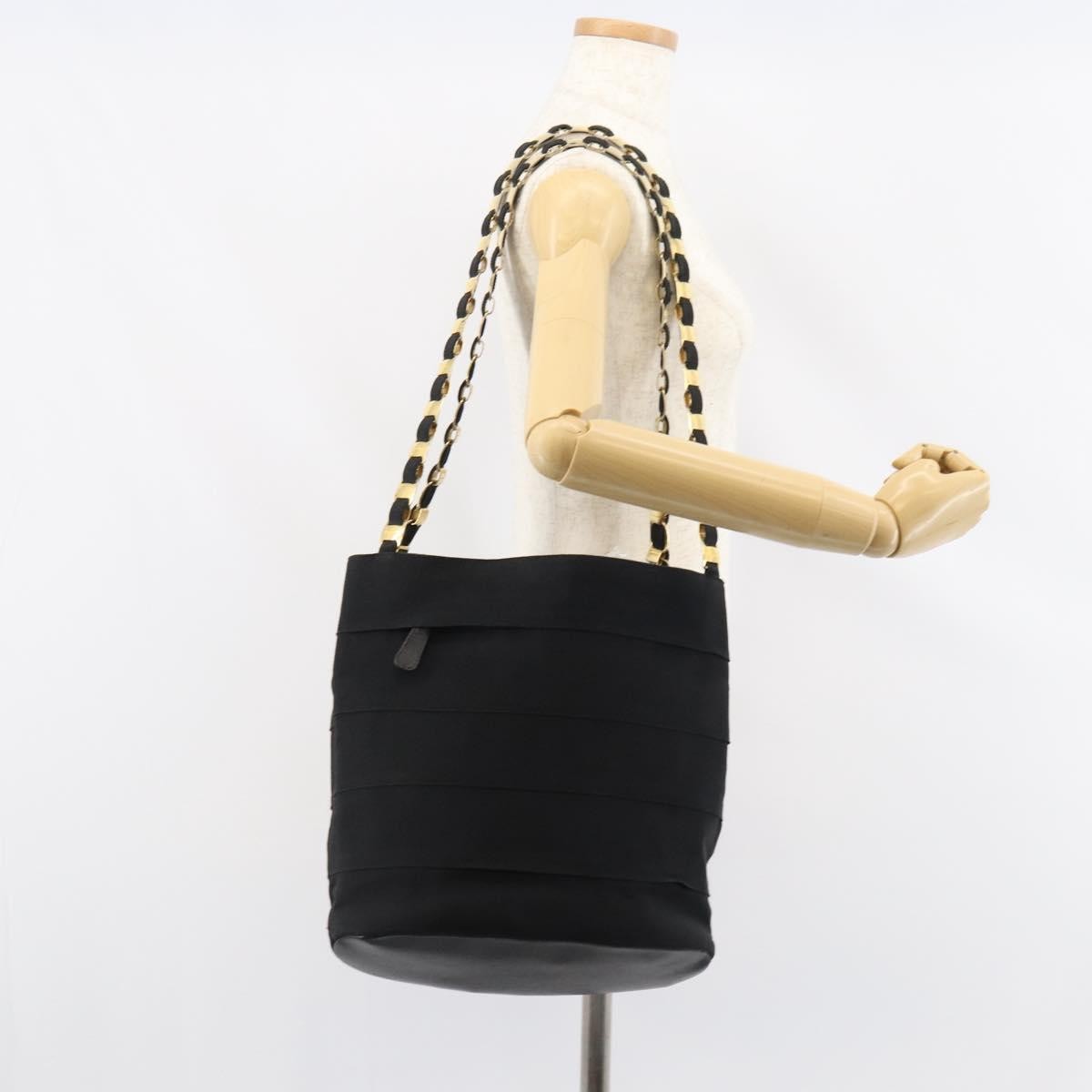 Salvatore Ferragamo Vala Shoulder Bag Canvas, BLACK, CANVAS, Shoulder bag