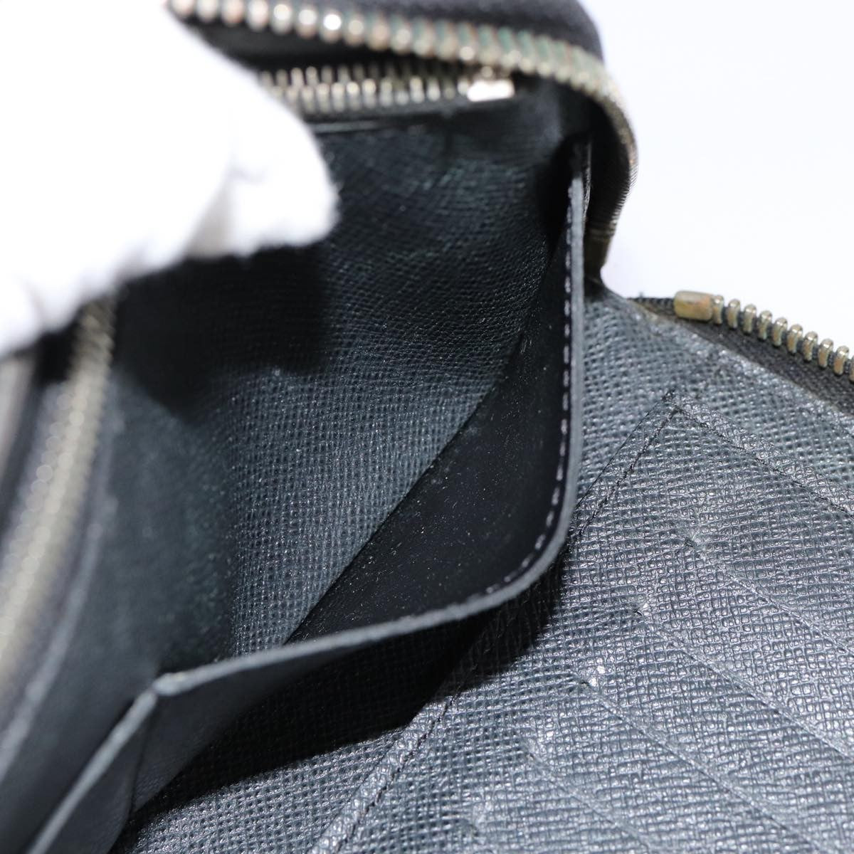 Louis Vuitton Zippy wallet vertical Taïga, GRAY, LEATHER, Wallets