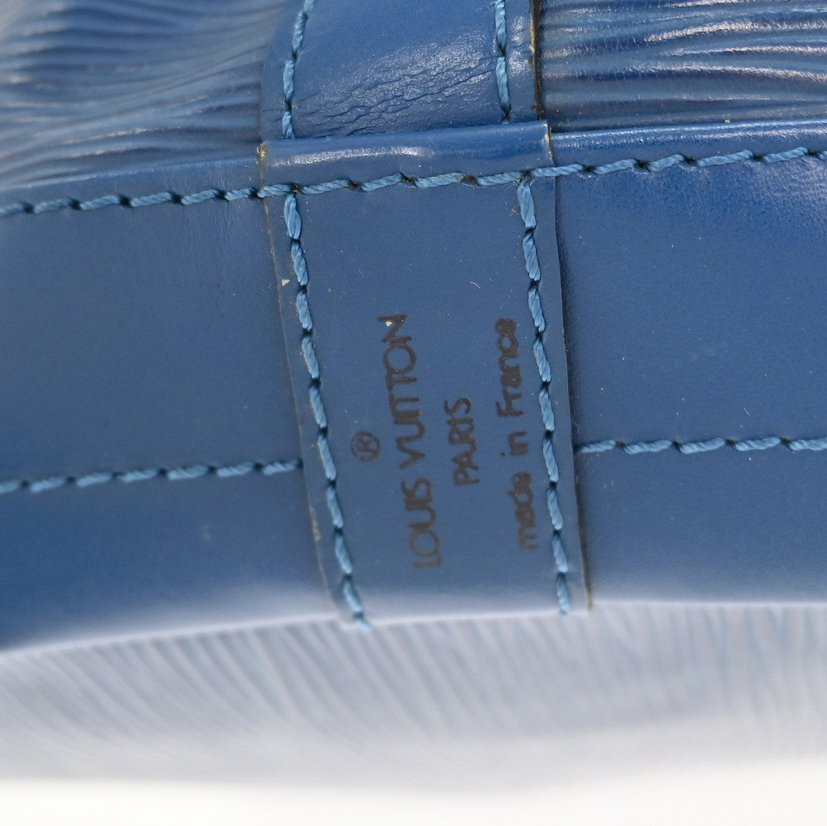 Louis Vuitton Petit Noe NM Handbag Epi Leather, BLUE, LEATHER, Shoulder bag