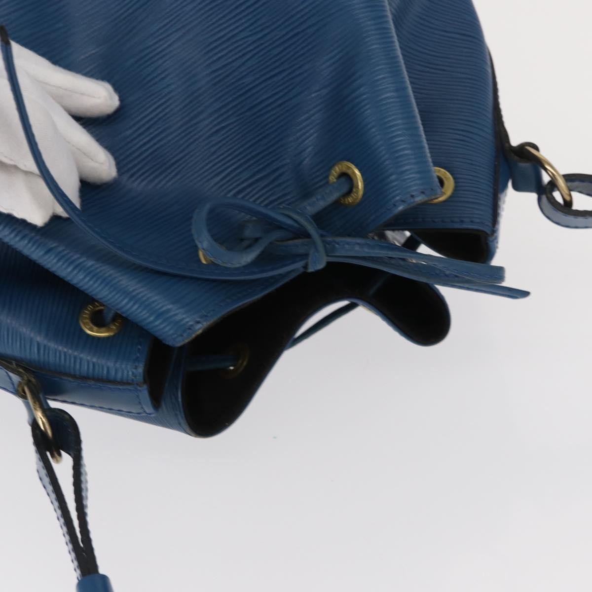 Louis Vuitton Noe Handbag Epi Leather, BLUE, LEATHER, Shoulder bag