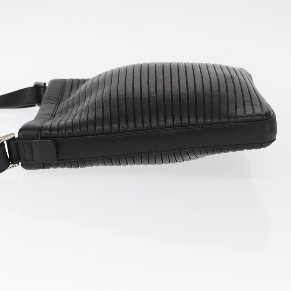 Salvatore Ferragamo Gancini Shoulder Bag Leather, BLACK, LEATHER, Shoulder bag