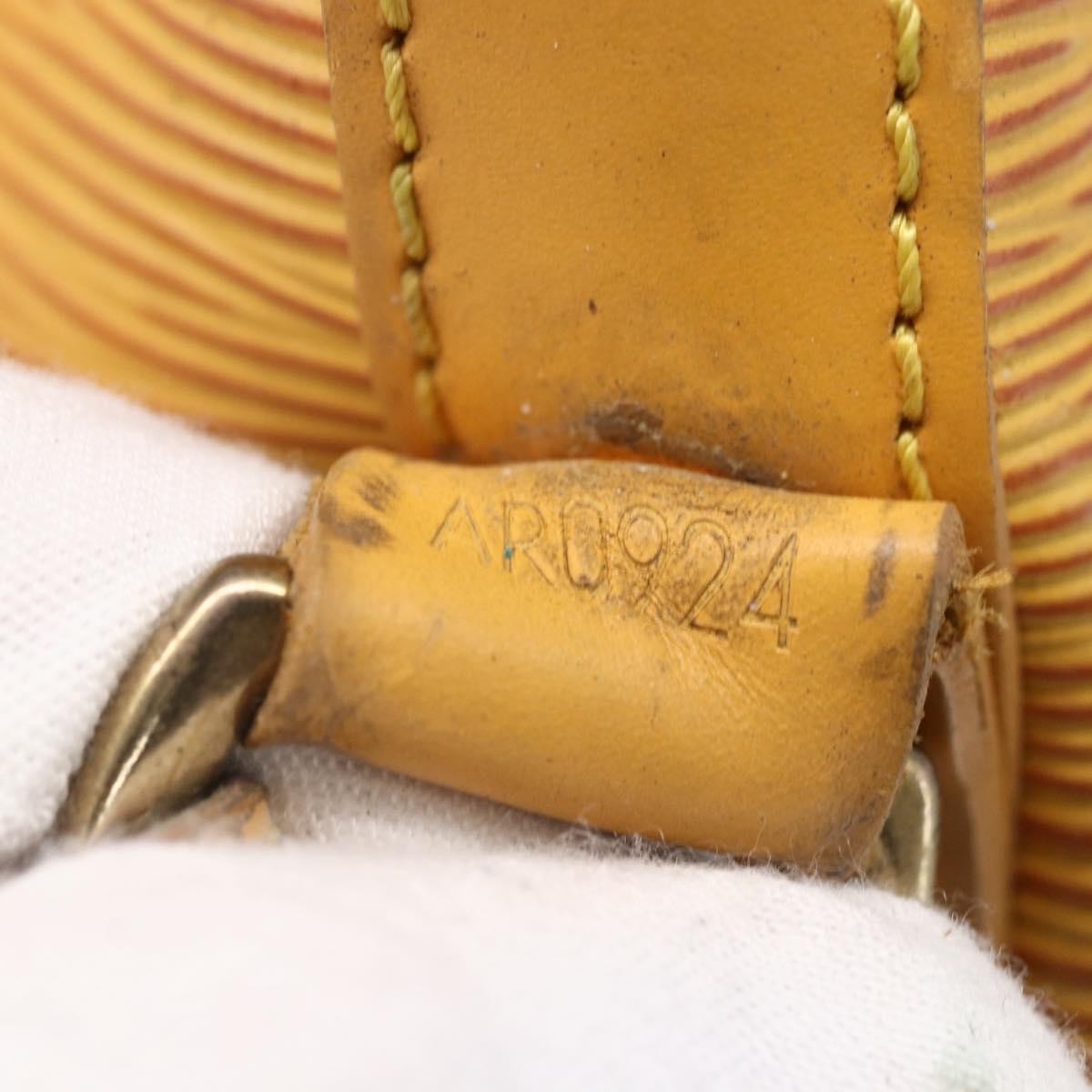 Louis Vuitton Petit Noe Handbag Epi Leather, YELLOW, LEATHER, Shoulder bag