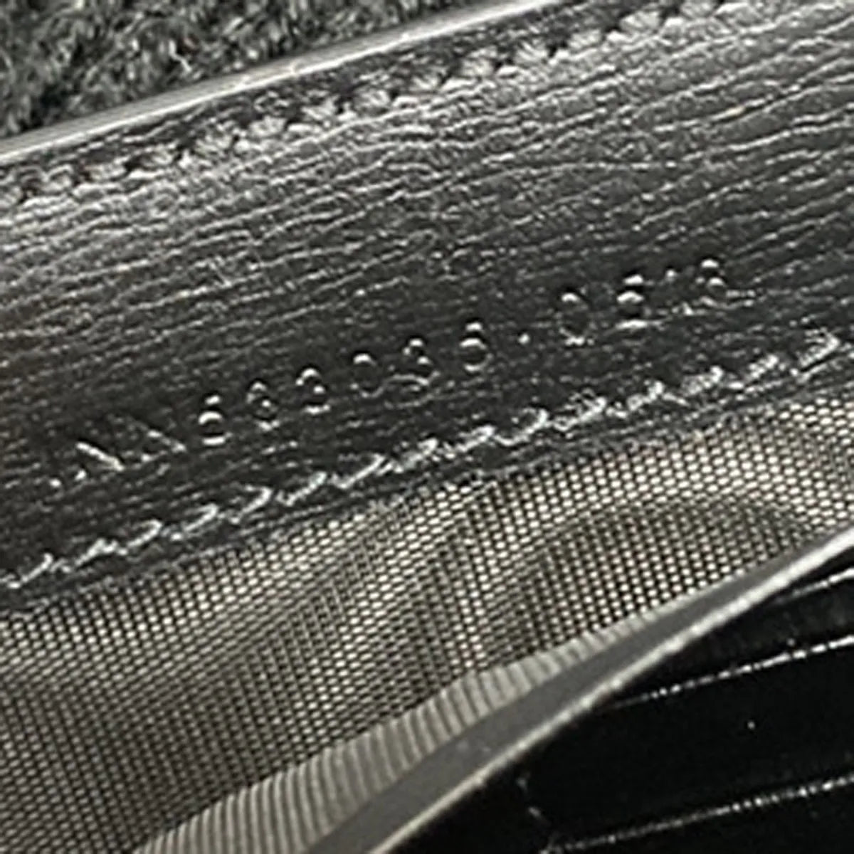 Saint Laurent Bellechasse Flap - Brandsamsara