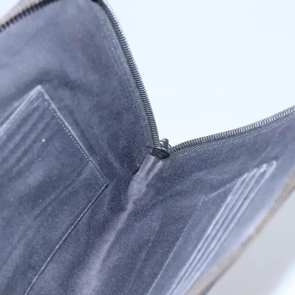 Saint Laurent Zip Pocket - Brandsamsara