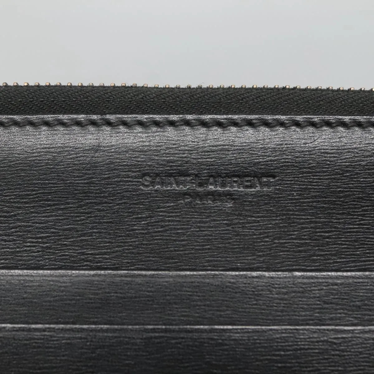 Saint Laurent Zip Pocket - Brandsamsara