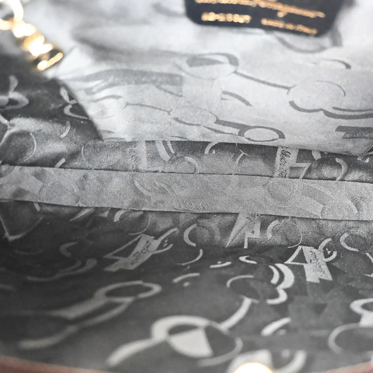 Salvatore Ferragamo Gancini - Brandsamsara