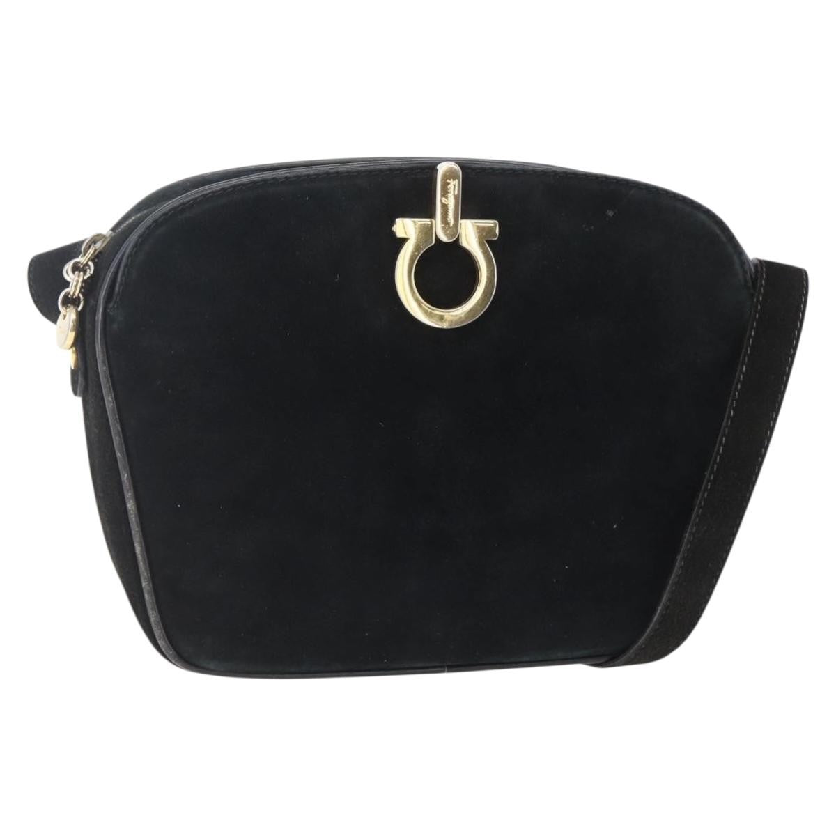 Salvatore Ferragamo Gancini Shoulder Bag - Brandsamsara
