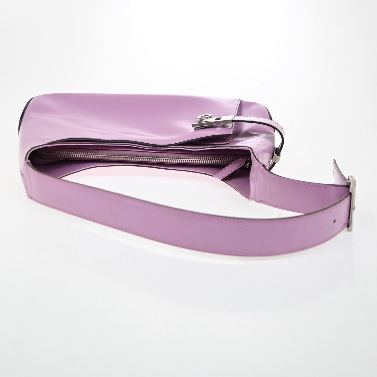 Salvatore Ferragamo Gancini Shoulder Bag - Brandsamsara