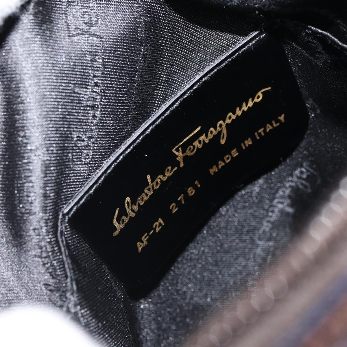 Salvatore Ferragamo Gancini Shoulder Bag - Brandsamsara