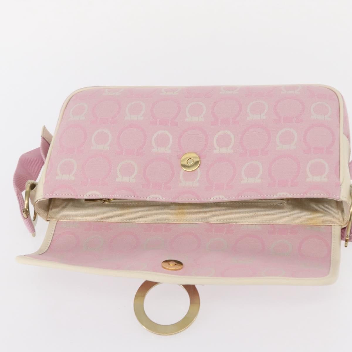 Salvatore Ferragamo Gancini Shoulder Bag - Brandsamsara