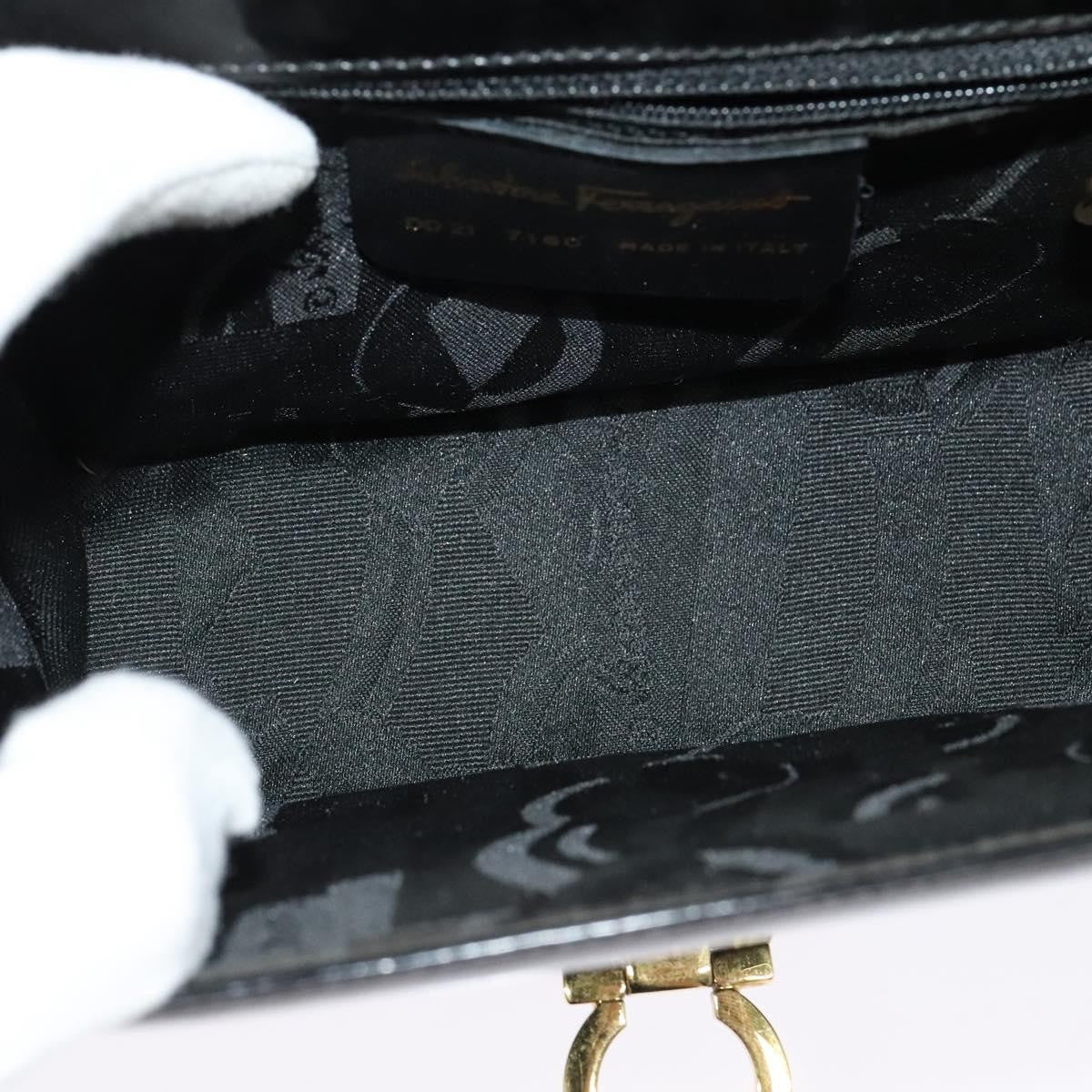 Salvatore Ferragamo Gancini Shoulder Bag - Brandsamsara