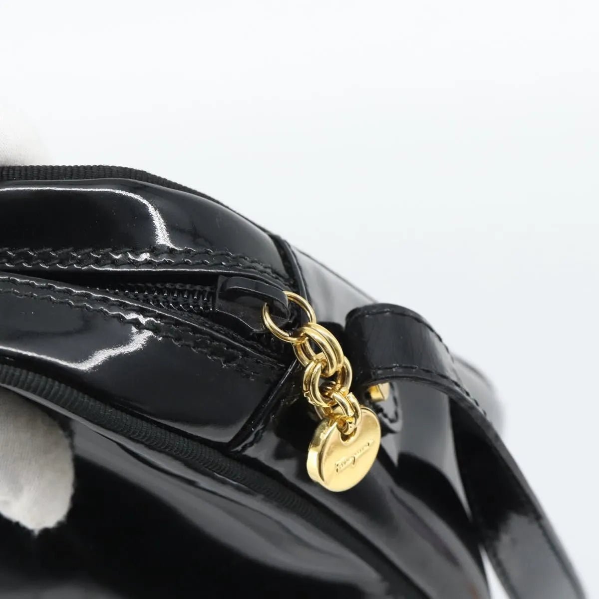 Salvatore Ferragamo Vala - Brandsamsara