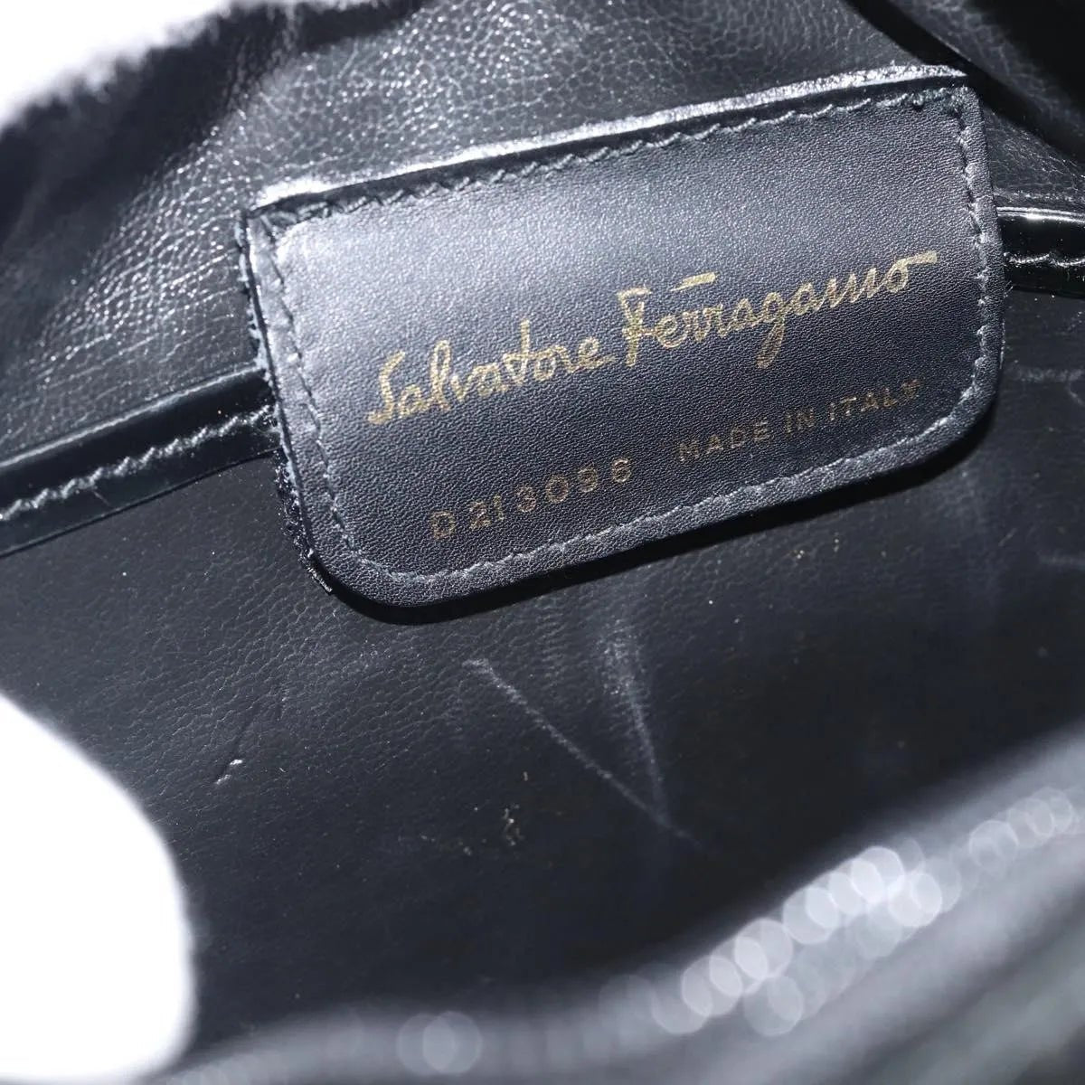 Salvatore Ferragamo Vala - Brandsamsara