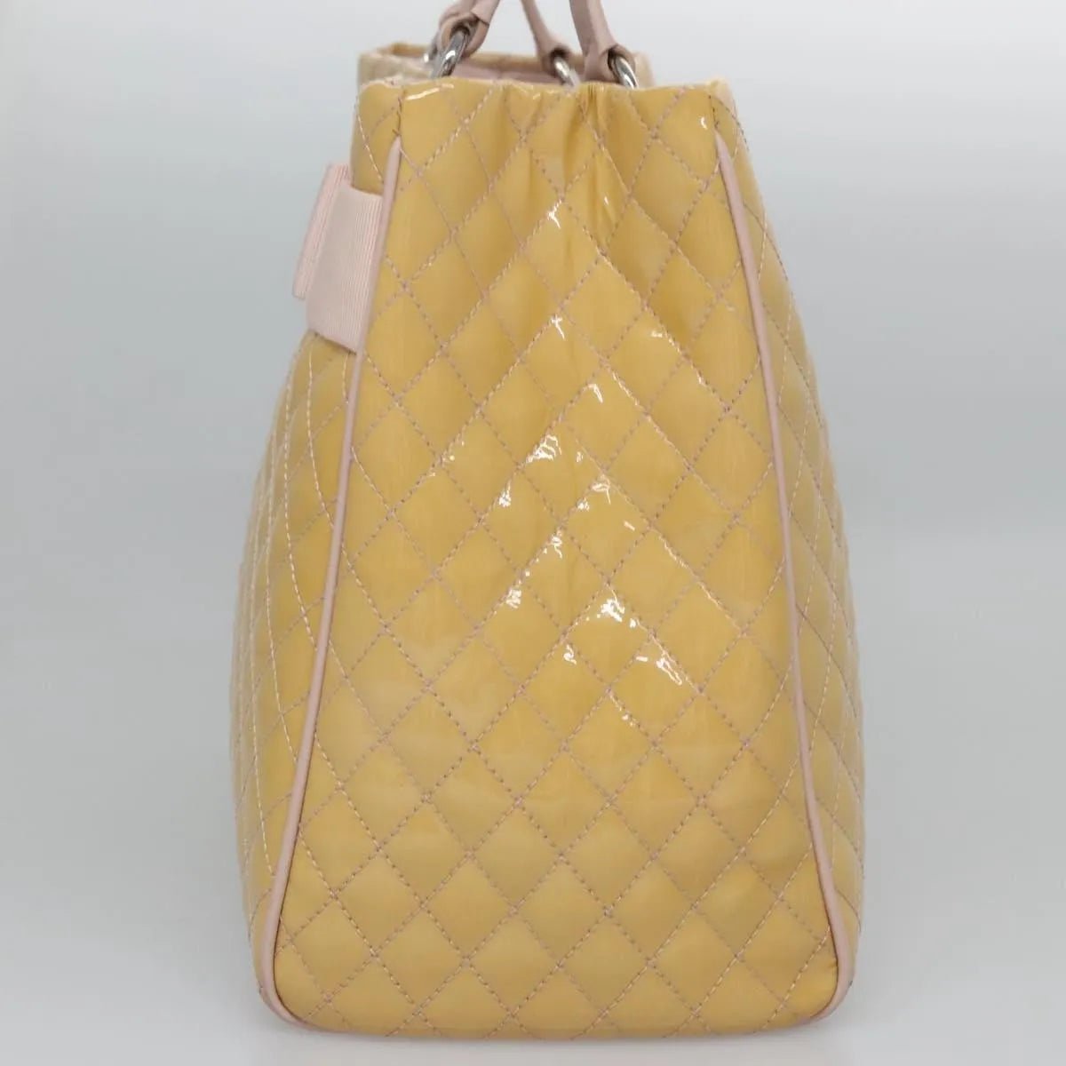 Salvatore Ferragamo Vala - Brandsamsara