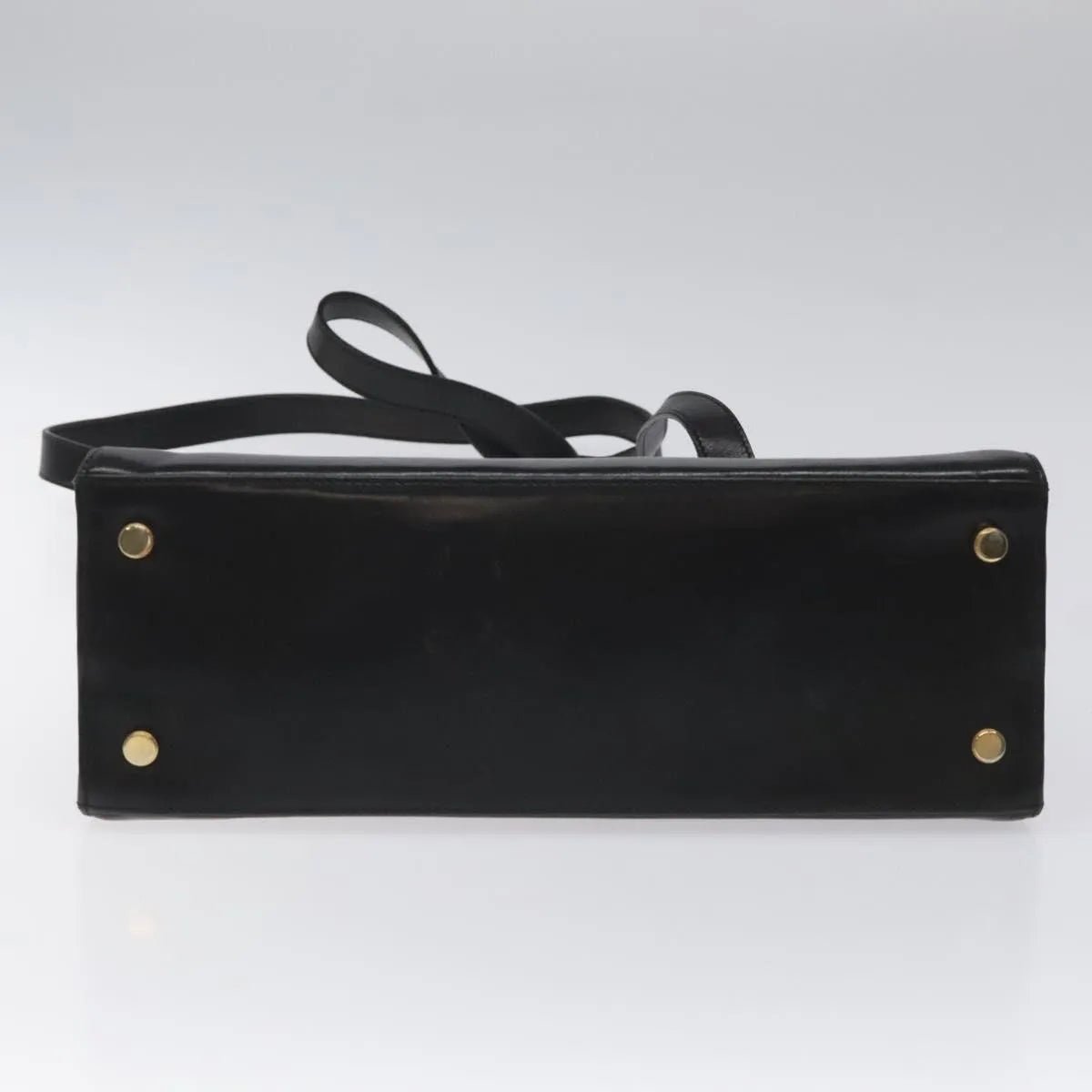 Salvatore Ferragamo Vala - Brandsamsara