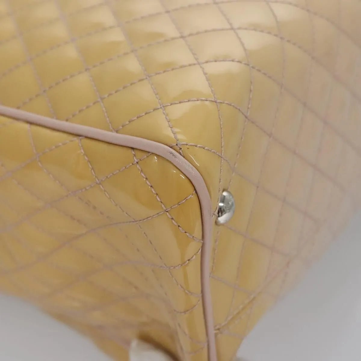 Salvatore Ferragamo Vala - Brandsamsara