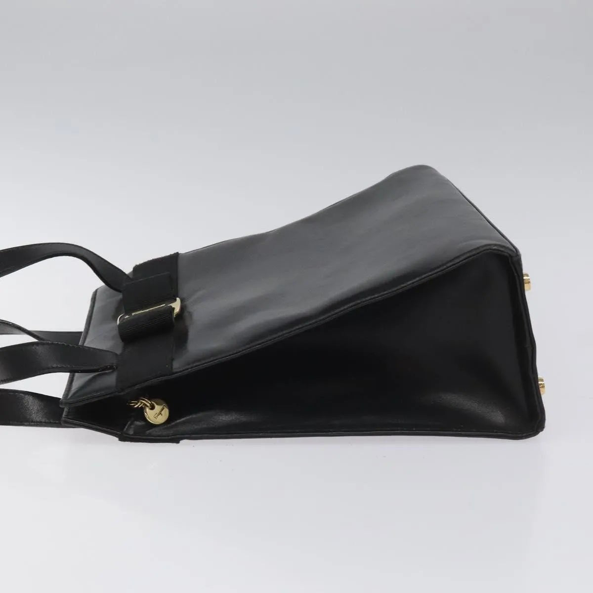Salvatore Ferragamo Vala - Brandsamsara