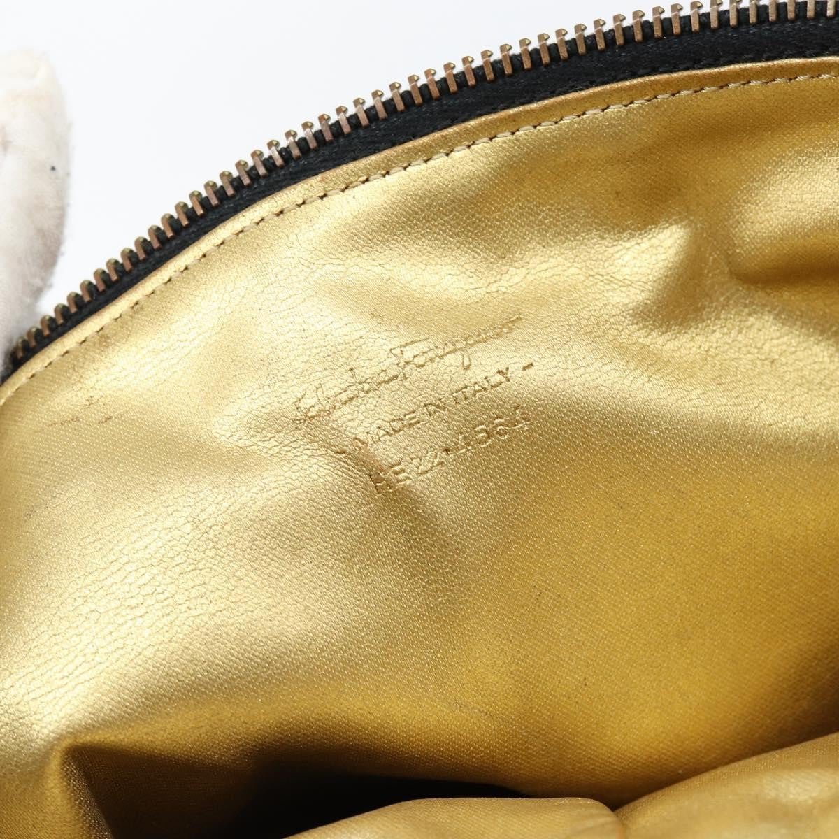 Salvatore Ferragamo Vala Shoulder Bag - Brandsamsara