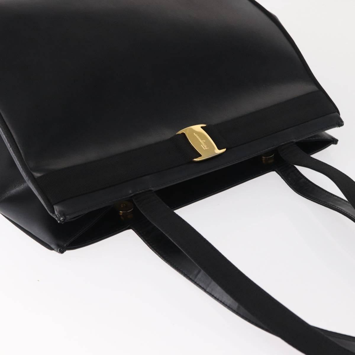 Salvatore Ferragamo Vala Shoulder Bag - Brandsamsara