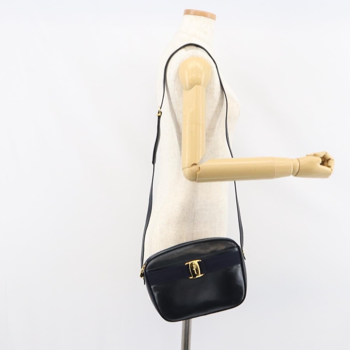 Salvatore Ferragamo Vala Shoulder Bag - Brandsamsara