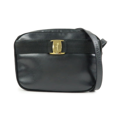 Salvatore Ferragamo Vara Bow Camera Leather, Black, Leather, Shoulder Bag