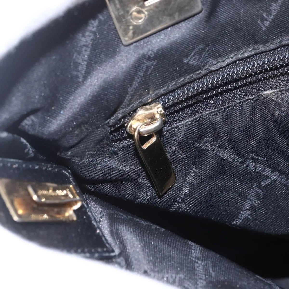 Salvatore Ferragamo Vintage - Brandsamsara