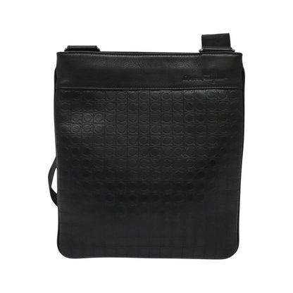 Salvatore Ferragamo Vintage Leather, Black, Leather, Shoulder Bag