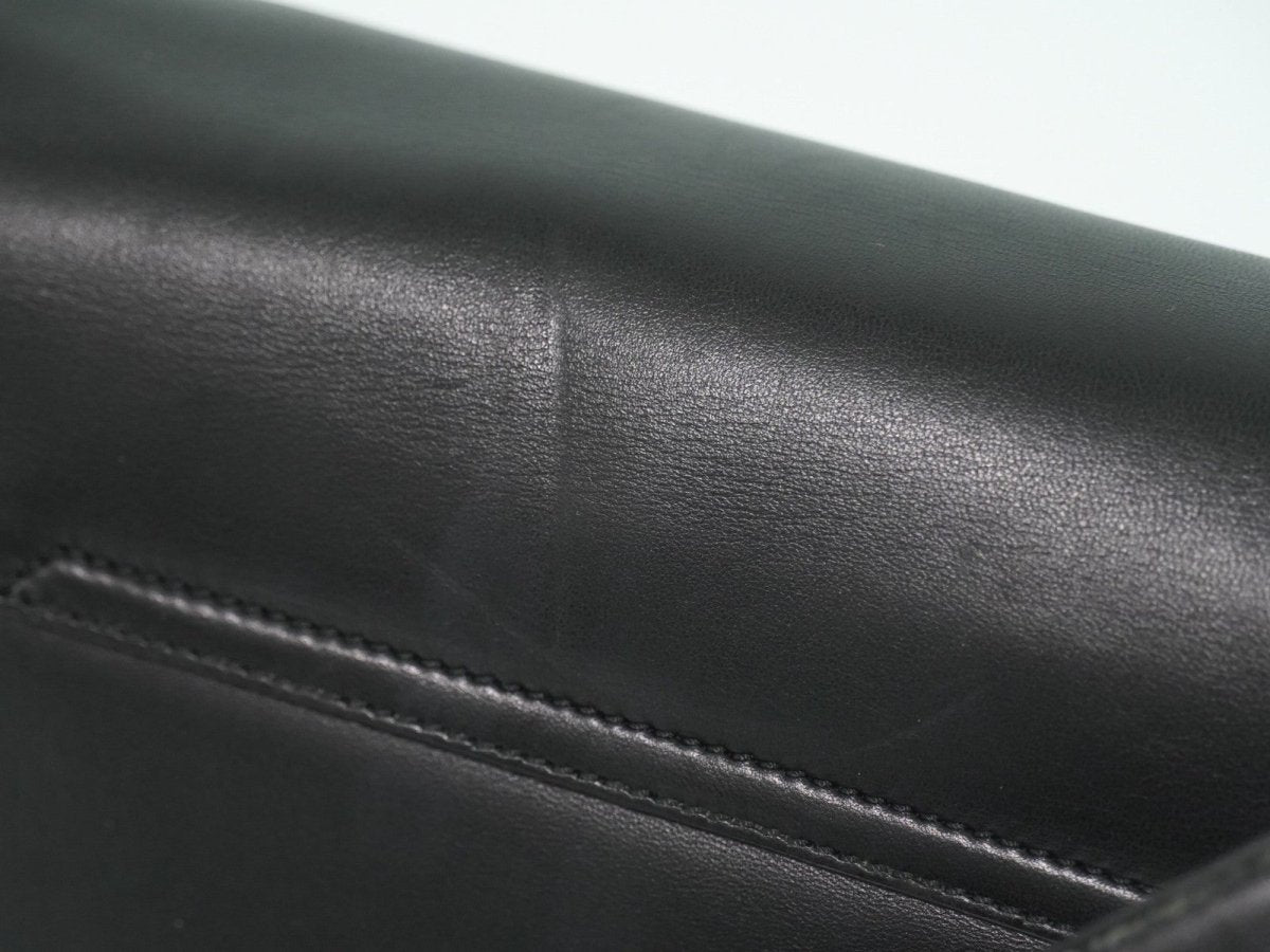 Salvatore Ferragamo Vintage Shoulder Bag - Brandsamsara
