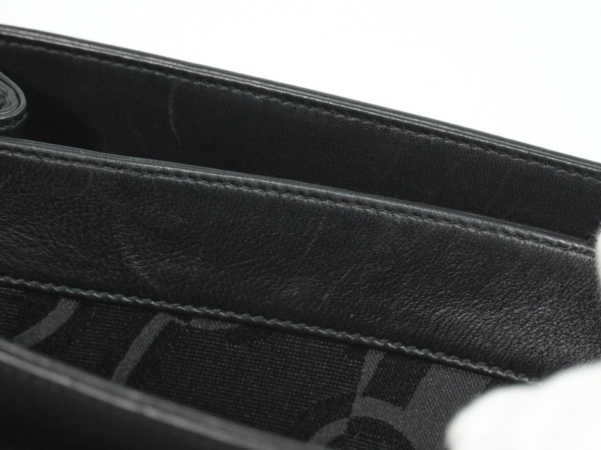 Salvatore Ferragamo Vintage Shoulder Bag - Brandsamsara
