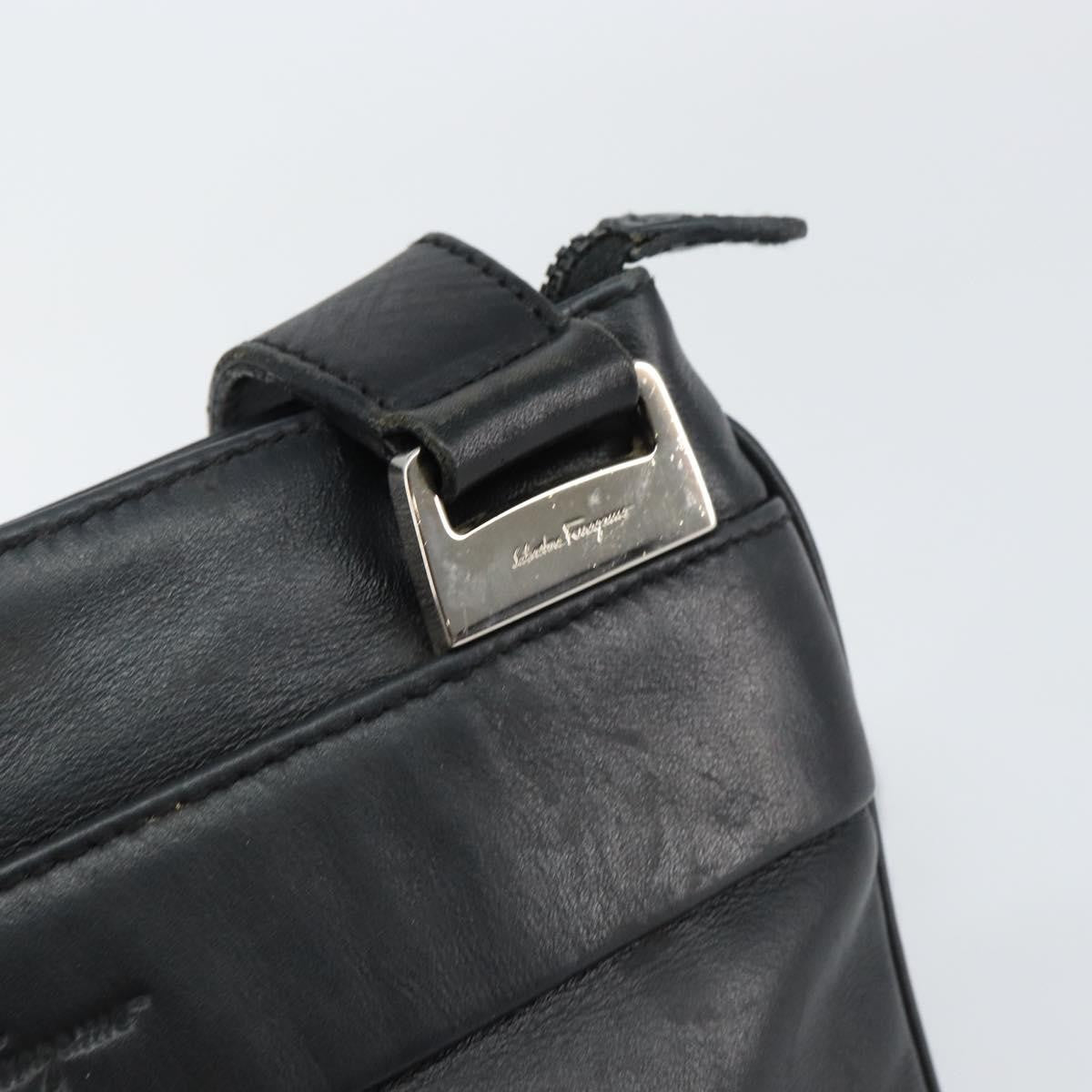 Salvatore Ferragamo Vintage Shoulder Bag - Brandsamsara