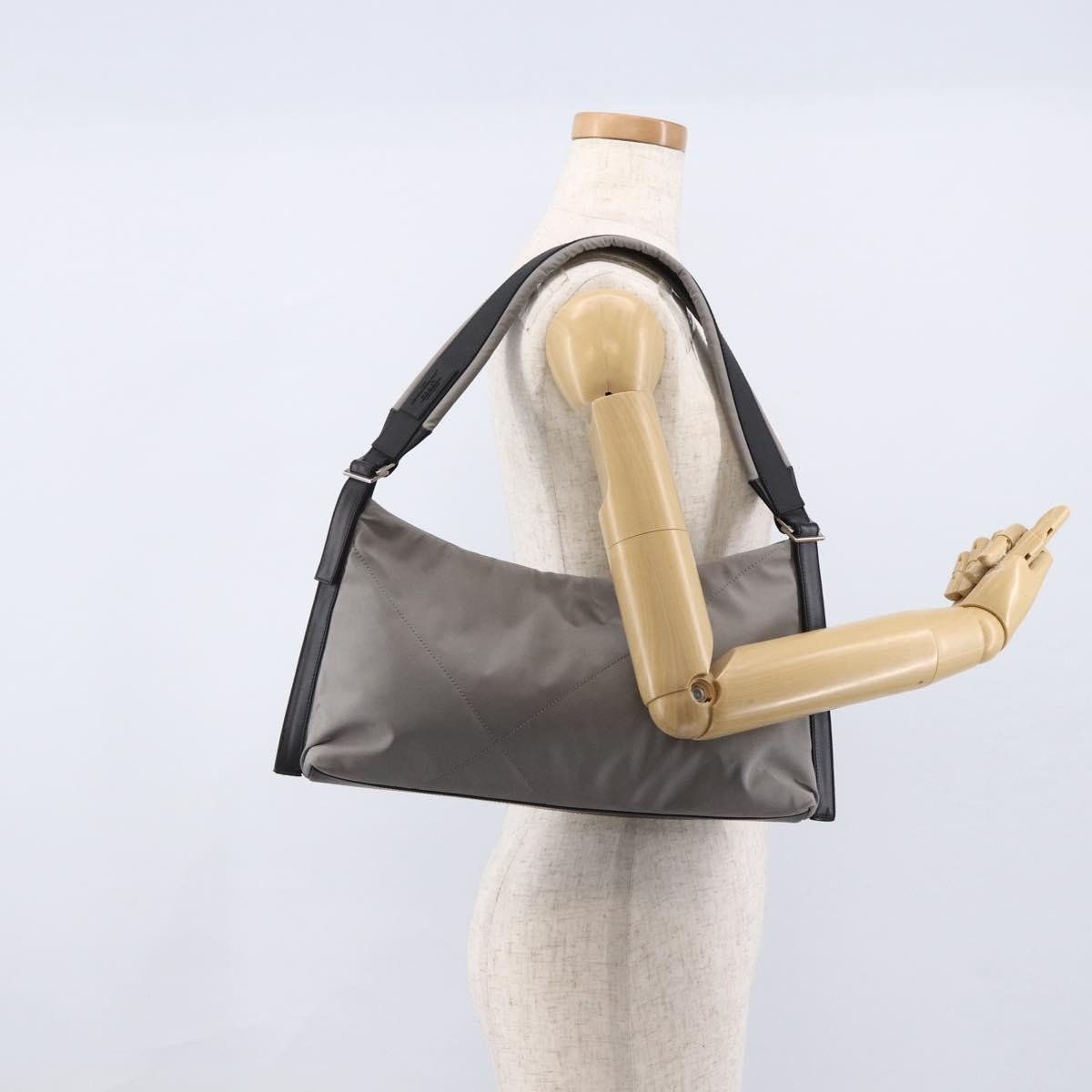 Salvatore Ferragamo Vintage Shoulder Bag - Brandsamsara