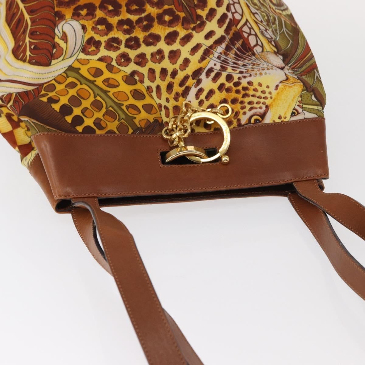 Salvatore Ferragamo Vintage Shoulder Bag - Brandsamsara