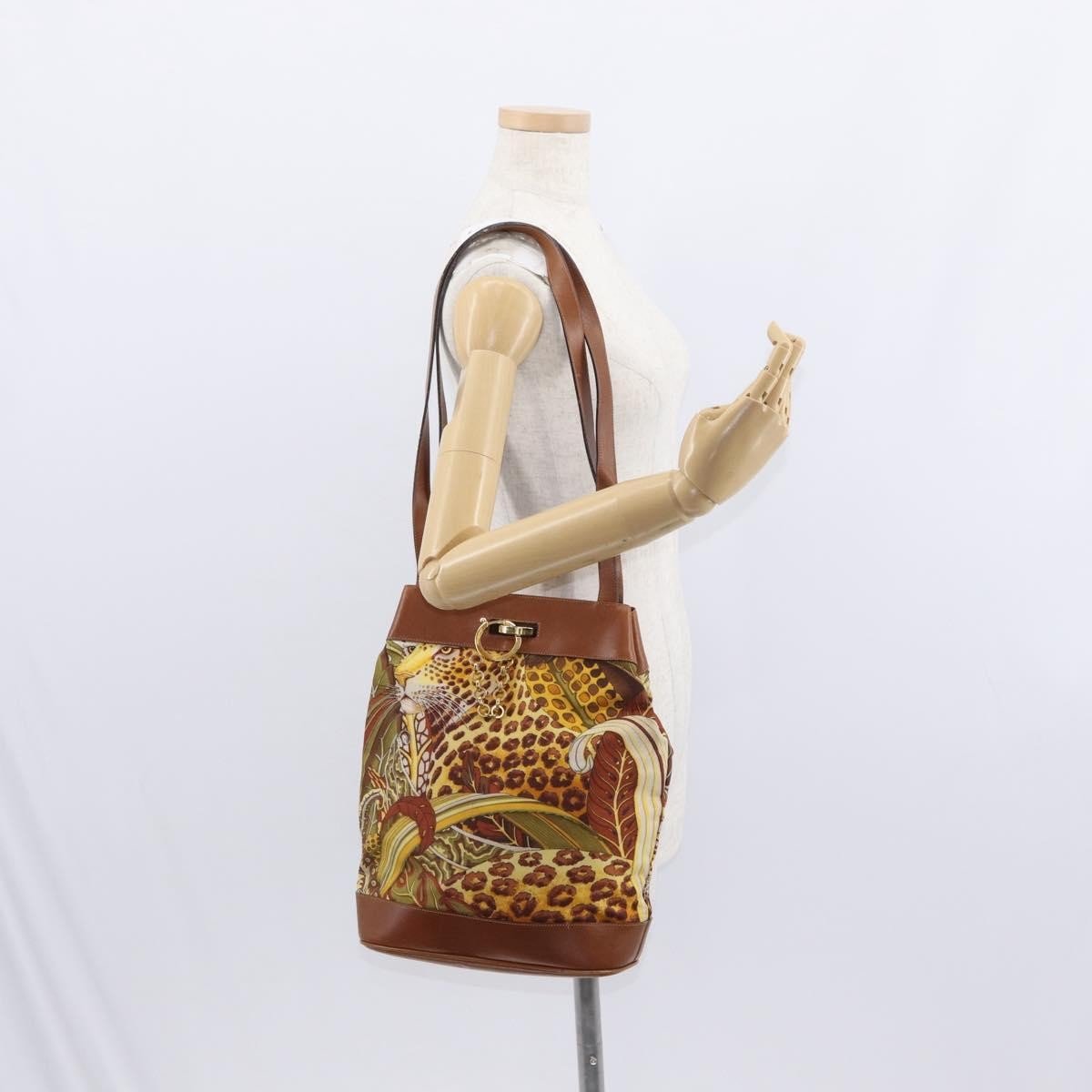 Salvatore Ferragamo Vintage Shoulder Bag - Brandsamsara