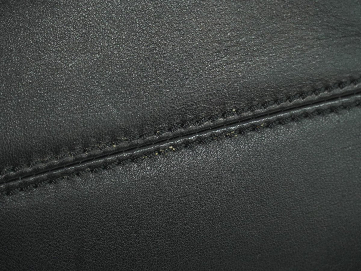 Salvatore Ferragamo Vintage Shoulder Bag - Brandsamsara