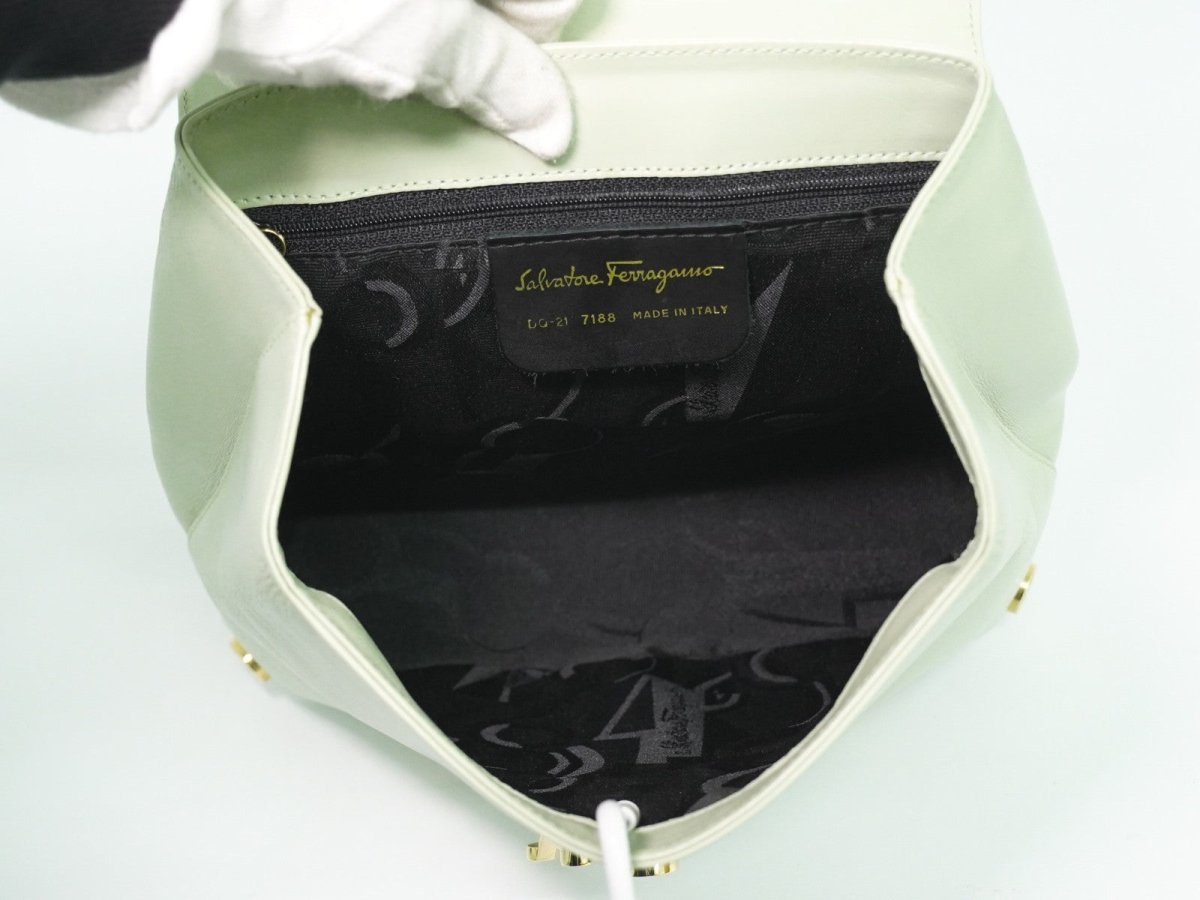 Salvatore Ferragamo Vintage Top handle handbag - Brandsamsara