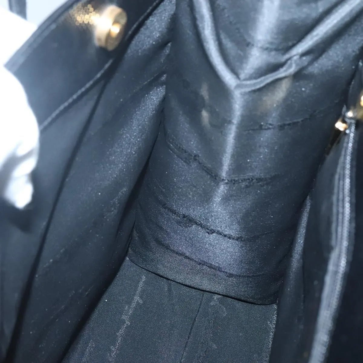 Salvatore Ferragamo Vintage Vara Bow Tote - Brandsamsara