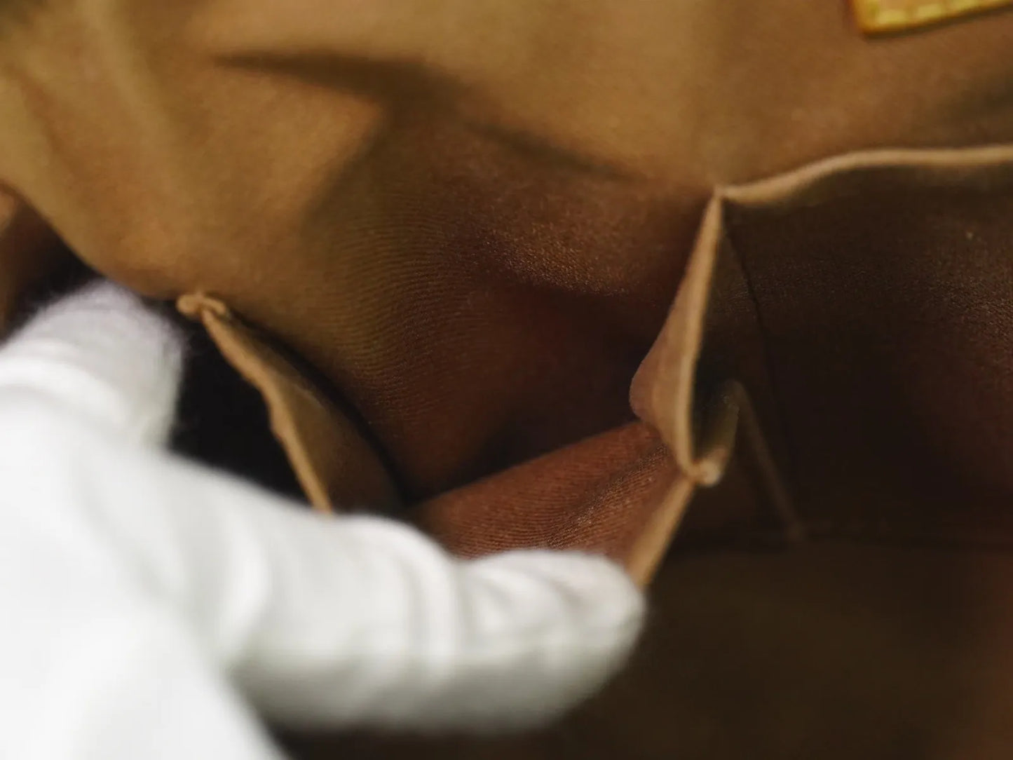 Louis Vuitton Tivoli Monogram Canvas, Brown, Canvas, Handbag