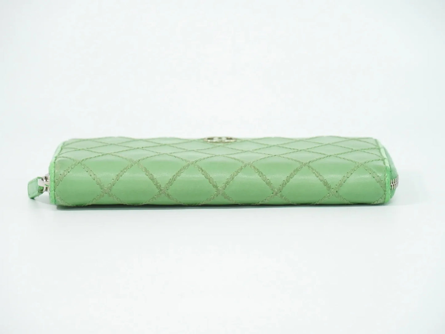 Chanel Wild Stitch Topics Wallet Lambskin, Green, Leather, Wallet