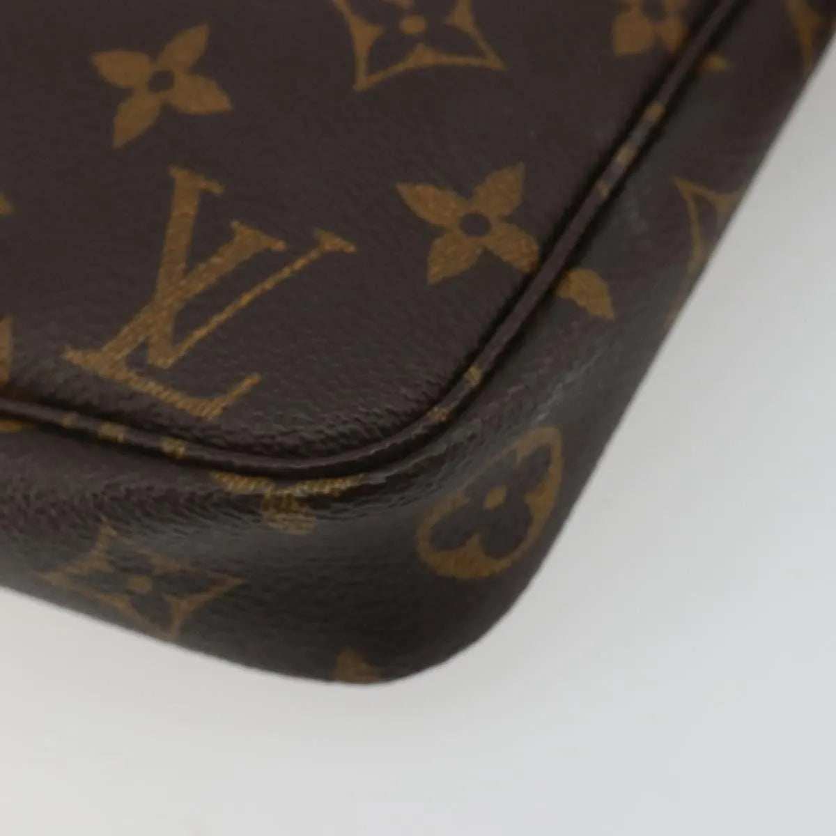 Louis Vuitton Pochette Accessoires NM Monogram Canvas, Brown, Canvas, Clutch